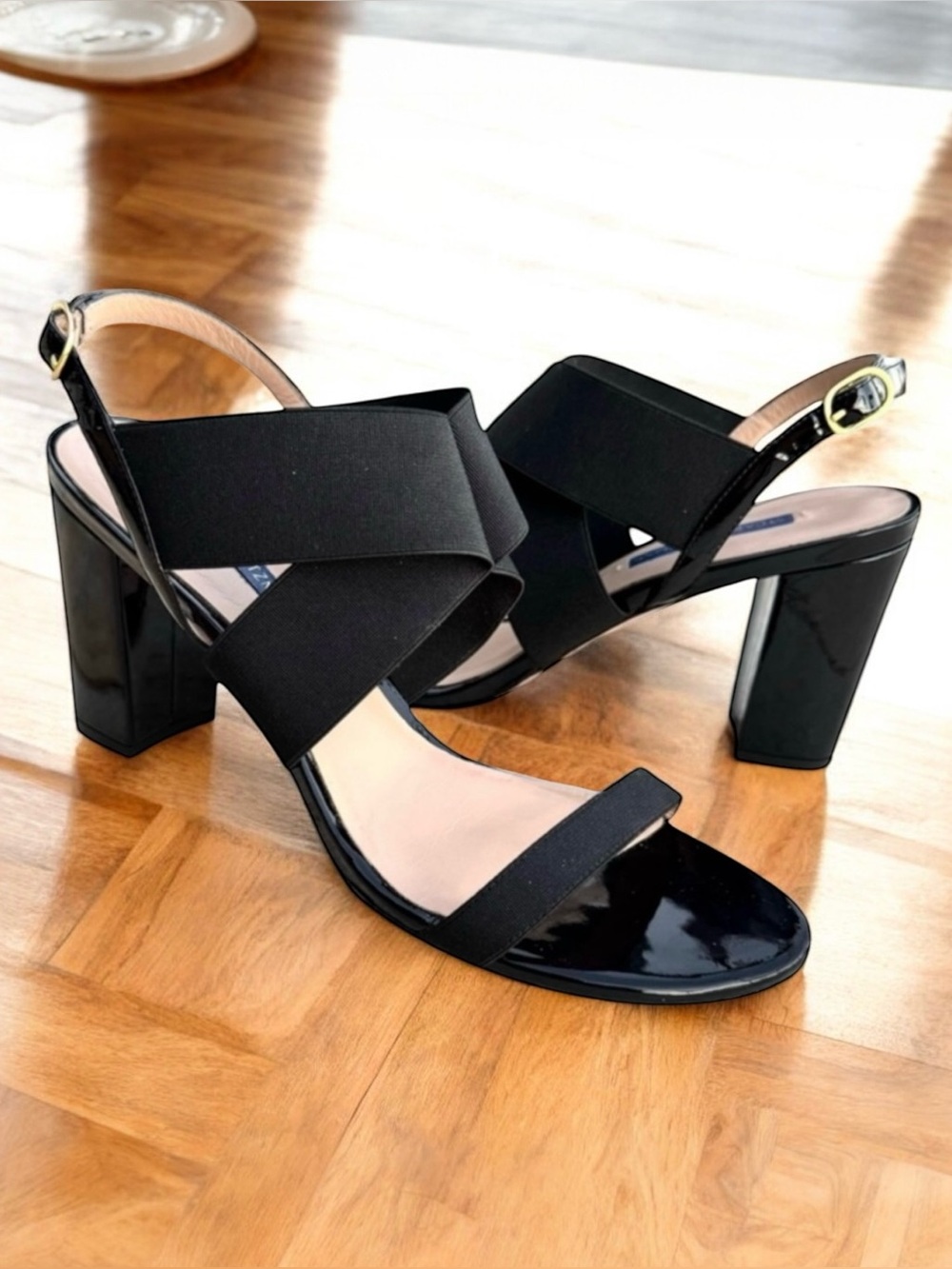 Stuart Weitzman Alana Black Patent Sandals Stretch Strap Block Heel Slingback